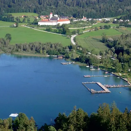 Laengseeleit'n Отель типа 