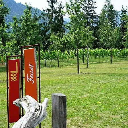 Längseeleit'n Frühstückspension Sankt Georgen am Längsee