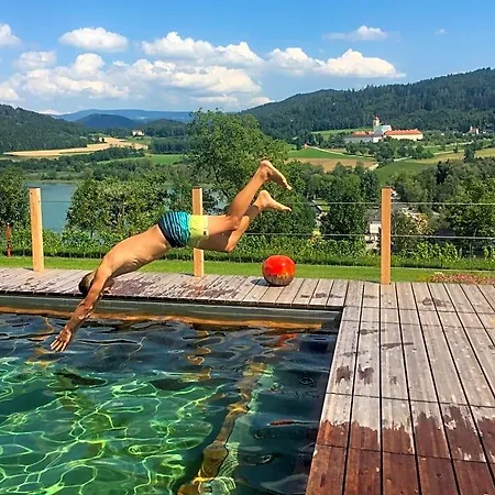 Längseeleit'n Frühstückspension Sankt Georgen am Längsee