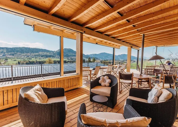 Laengseeleit'n فندق مبيت وإفطار 4*